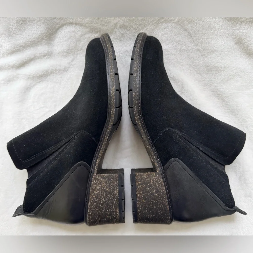 Aetrex Frankie Black Size 8.5 Boots Ankle Bootie Leather Suede Water Resistant